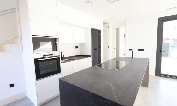 Resale - Villa - Los Alcazares - Santa Rosalia Lake and Life Resort