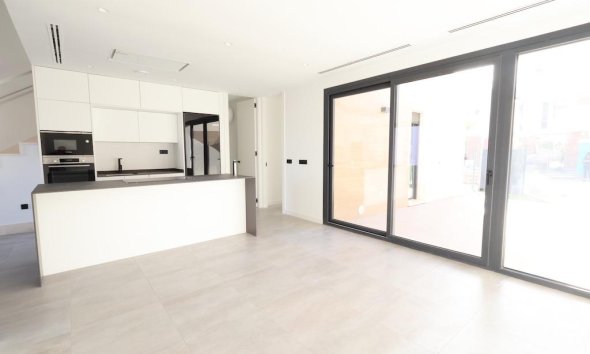 Resale - Villa - Los Alcazares - Santa Rosalia Lake and Life Resort