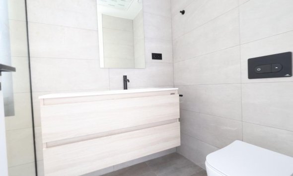 Resale - Villa - Los Alcazares - Santa Rosalia Lake and Life Resort