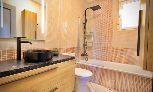 Resale - Villa - San Miguel de Salinas - Residencial los flamencos