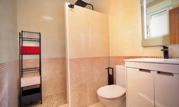 Resale - Villa - San Miguel de Salinas - Residencial los flamencos