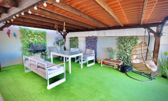 Resale - Villa - San Miguel de Salinas - Residencial los flamencos