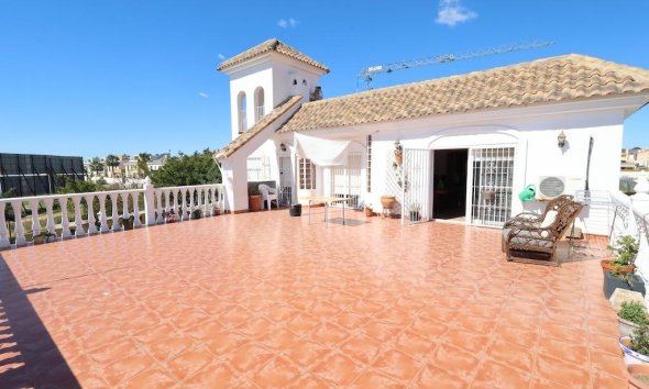 Resale - Commercial premises / Commercial unit / Retail space - Orihuela Costa - La Zenia