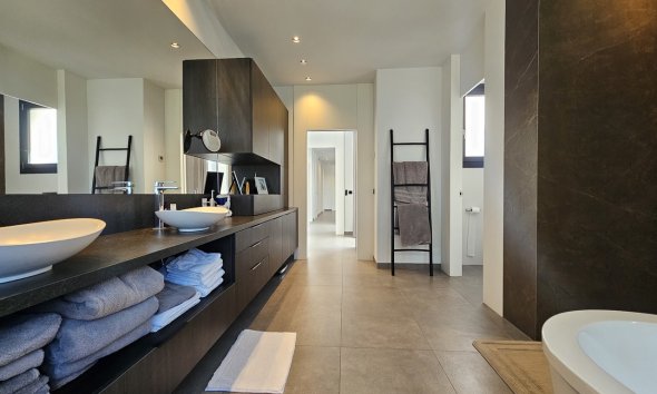 Resale - Villa - Orihuela Costa - Cabo Roig