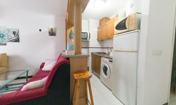 Resale - Apartment - Torrevieja - Playa de los Locos