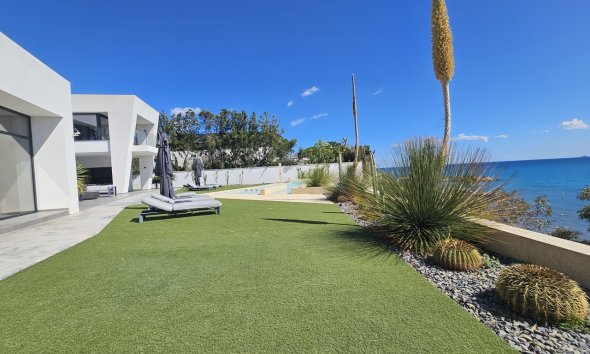 Resale - Villa - Orihuela Costa - Cabo Roig