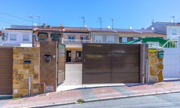 Resale - Town House - Los Balcones