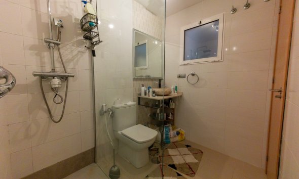 Resale - Apartment - Torrevieja - Playa de Los Locos-Curva del Palangre