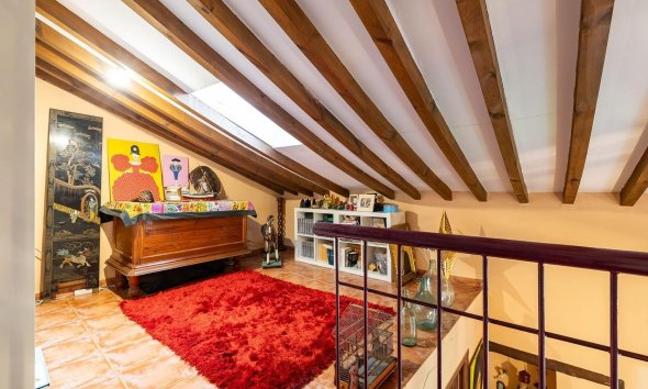 Resale - Villa - Los Martinez Del Puerto - Los Martínez del Puerto