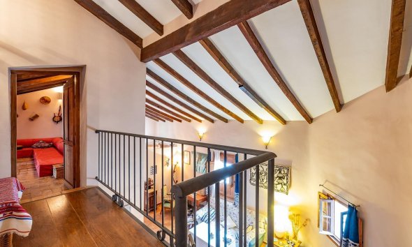 Resale - Villa - Los Martinez Del Puerto - Los Martínez del Puerto