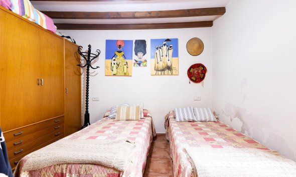 Resale - Villa - Los Martinez Del Puerto - Los Martínez del Puerto