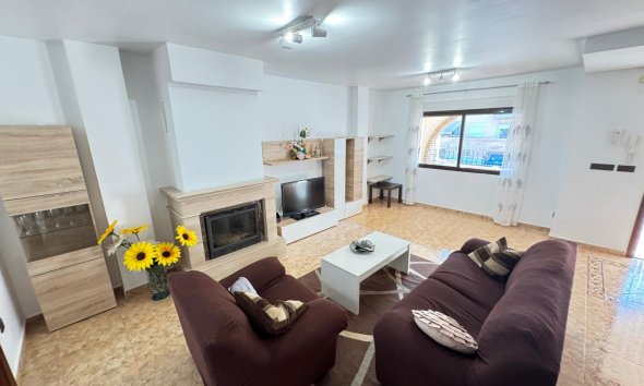 Reventa - Adosado - San Miguel de Salinas