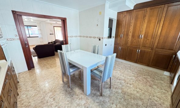 Reventa - Adosado - San Miguel de Salinas