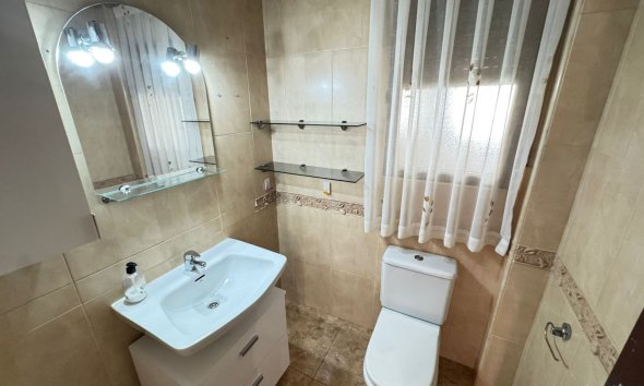 Reventa - Adosado - San Miguel de Salinas