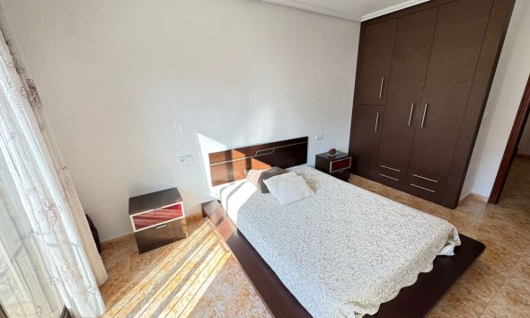 Reventa - Adosado - San Miguel de Salinas