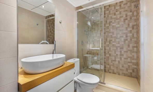 Resale - Villa - Orihuela Costa - La Zenia