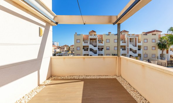 Resale - Villa - Orihuela Costa - La Zenia