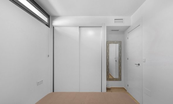 Resale - Villa - Orihuela Costa - La Zenia