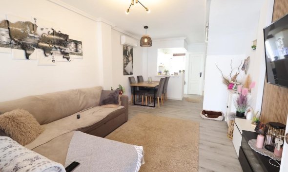 Resale - Terraced house / Townhouse - Pilar de la Horadada - Torre De La Horadada