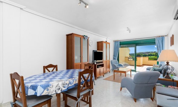 Resale - Apartment - Orihuela Costa - Campoamor