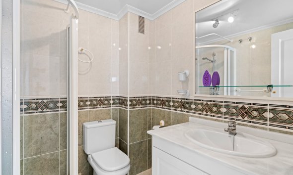 Resale - Apartment - Orihuela Costa - Campoamor