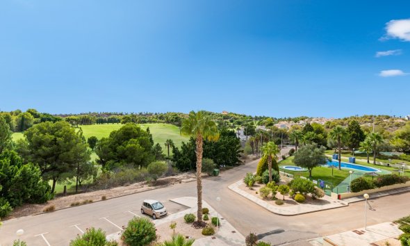 Resale - Apartment - Orihuela Costa - Campoamor