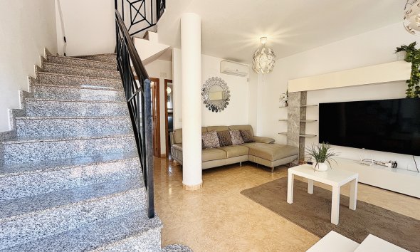 Resale - Terraced house / Townhouse - Orihuela Costa - Cabo Roig