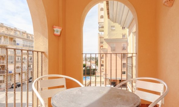 Resale - Apartment - Torrevieja - Playa Los Locos