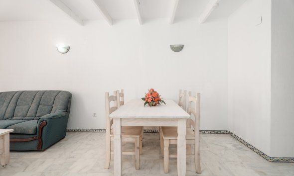 Resale - Apartment - Torrevieja - Playa Los Locos