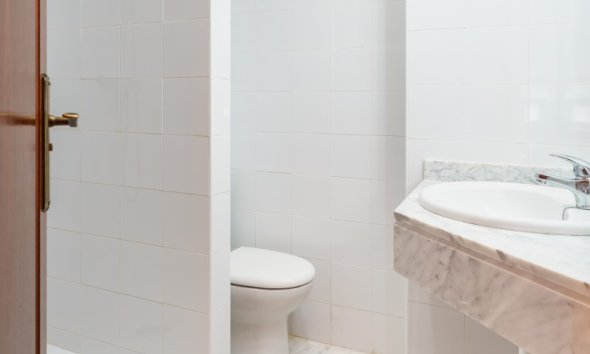 Resale - Apartment - Torrevieja - Playa Los Locos