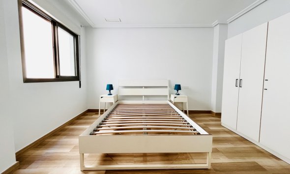 Reventa - Apartamento - Santa Pola