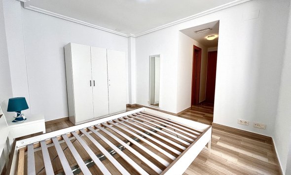 Reventa - Apartamento - Santa Pola