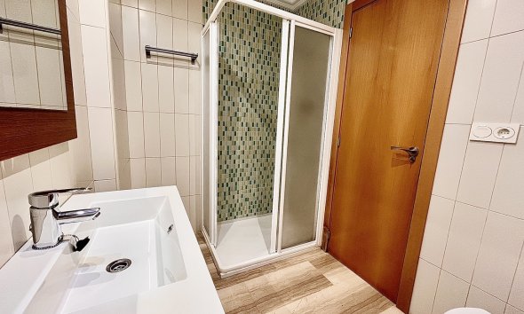 Reventa - Apartamento - Santa Pola