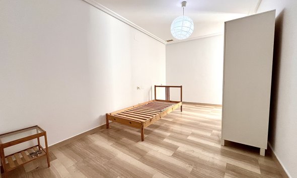 Reventa - Apartamento - Santa Pola