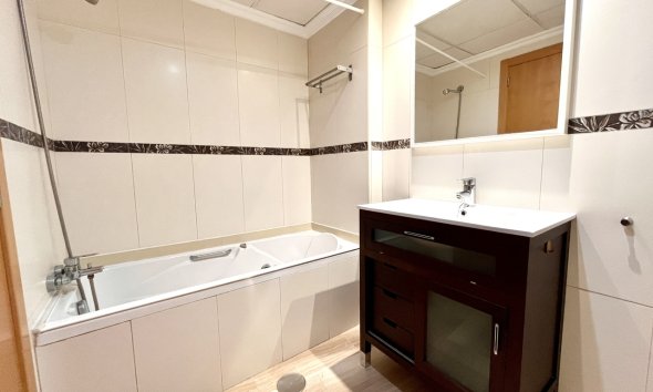 Reventa - Apartamento - Santa Pola