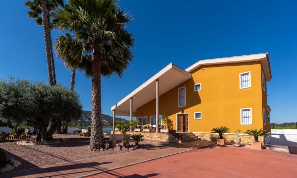 Resale - Estate / Farm / Plot - Orihuela