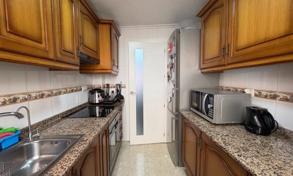 Resale - Apartment - Torrevieja - Centro