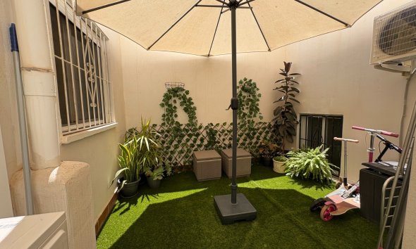 Resale - Apartment - Torrevieja - Centro