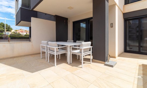 Resale - Apartment - Orihuela Costa - La Florida