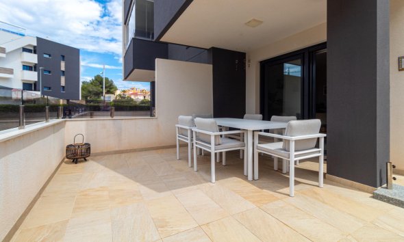 Resale - Apartment - Orihuela Costa - La Florida