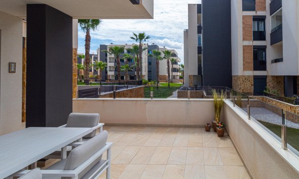 Resale - Apartment - Orihuela Costa - La Florida