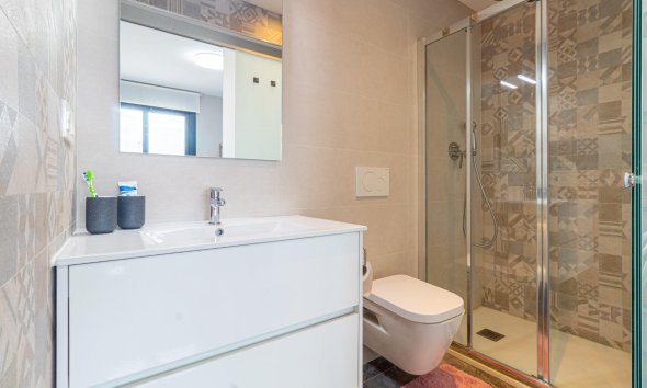 Resale - Apartment - Orihuela Costa - La Florida