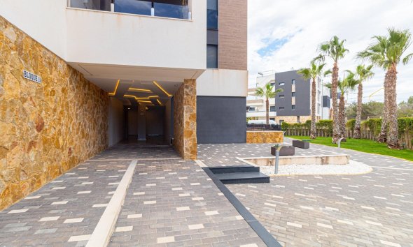 Resale - Apartment - Orihuela Costa - La Florida