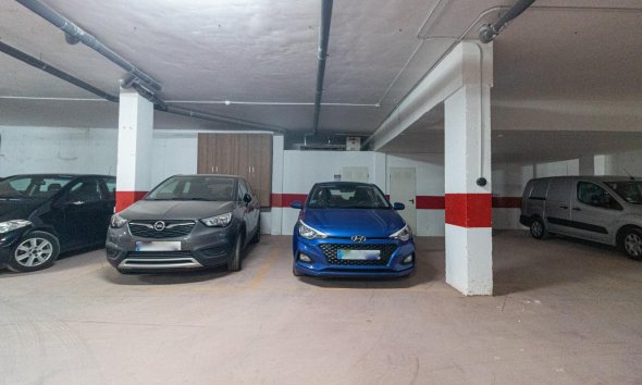 Resale - Apartment - Orihuela Costa - La Florida