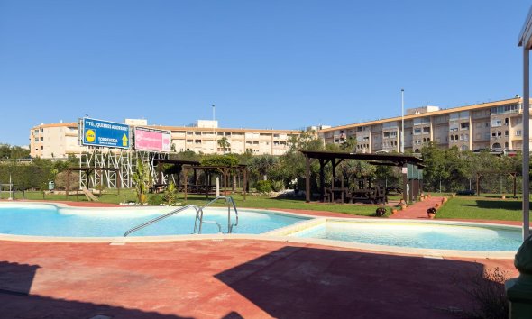 Resale - Bungalow - Torrevieja - Parque de las Naciones