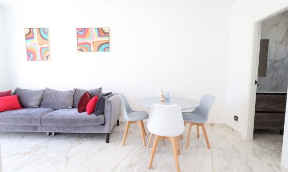 Rynek Wtórny - Dom szeregowy - Torrevieja - San luis