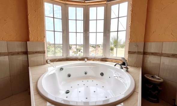 Reventa - Villa - Orihuela Costa - La Zenia