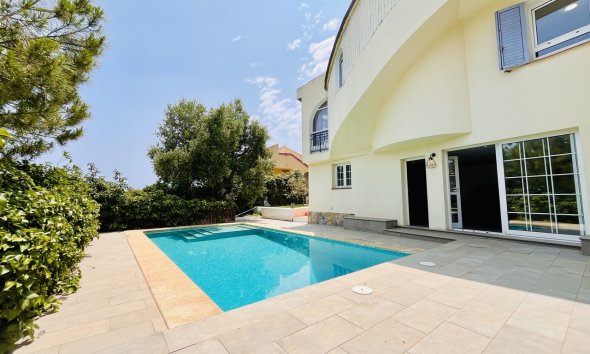Reventa - Villa - Orihuela Costa - La Zenia