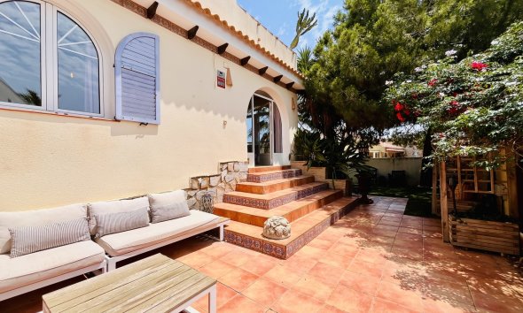 Reventa - Villa - Orihuela Costa - La Zenia