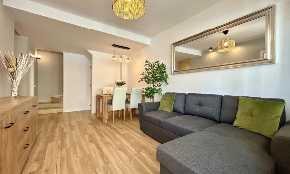 Resale - Terraced house / Townhouse - Orihuela - Urbanización Perla del Mar